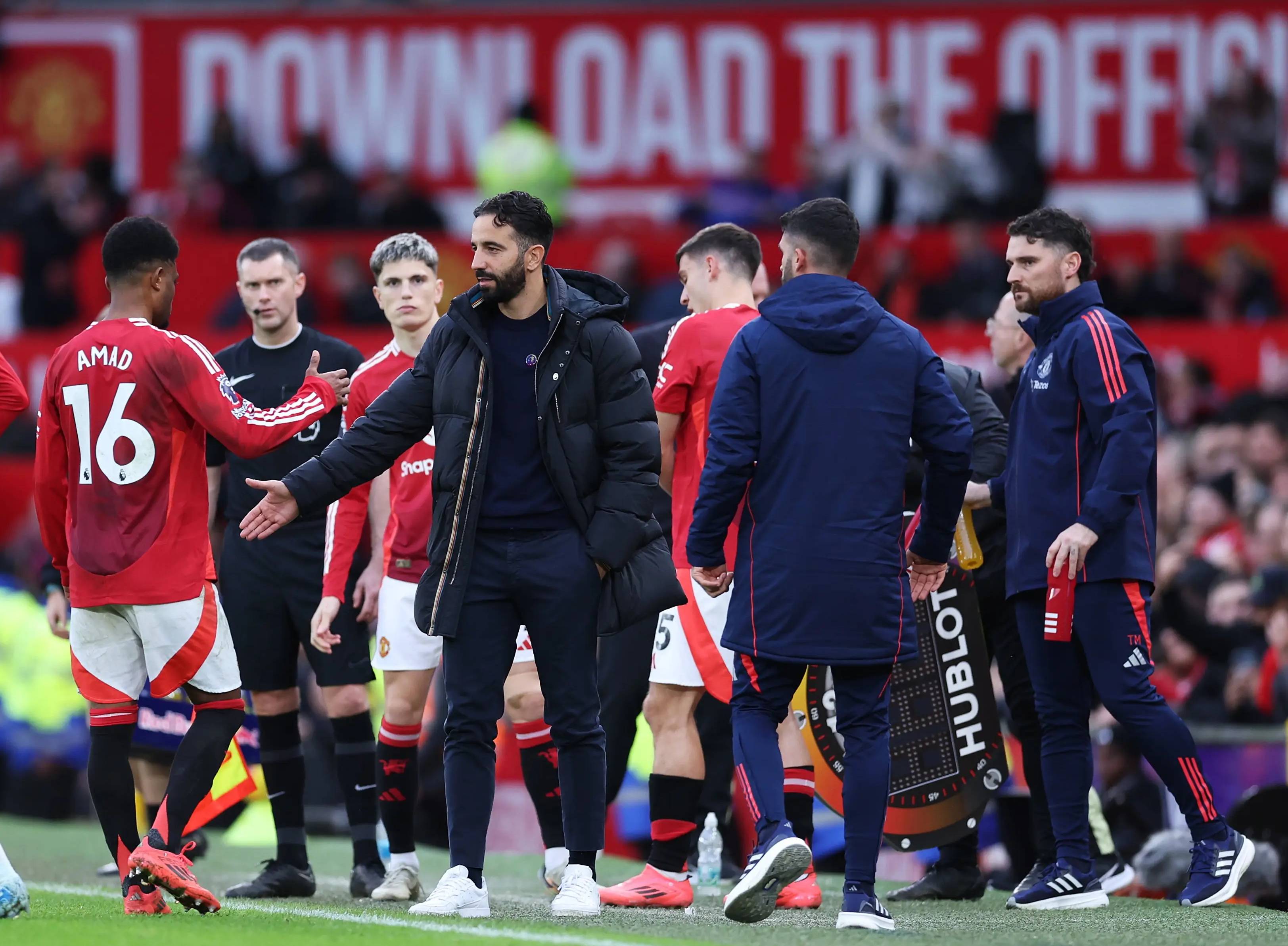 包含波尔图生死战告捷,曼联遗憾回家的词条 包含波尔图生死战告捷,曼联遗憾回家的词条